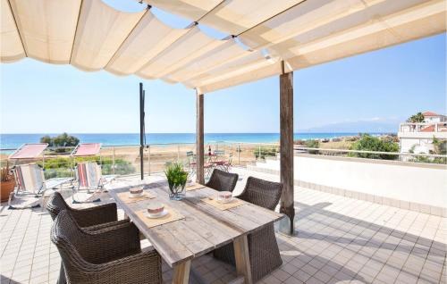  Awesome apartment in Pizzo with 1 Bedrooms and WiFi in Pizzo