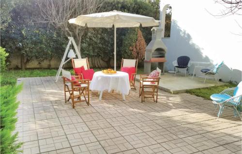  Four-Bedroom Holiday Home in Agios Vasilios in Áyios Vasílios