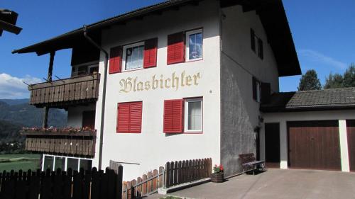  Blasbichler Appartments, Ferienwohnung in Bruneck