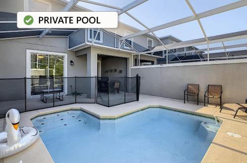 LAUCH OFFER - AWE-INSPIRING 4BDRM TOWNHOME 10 MiN DISNEY - image 3