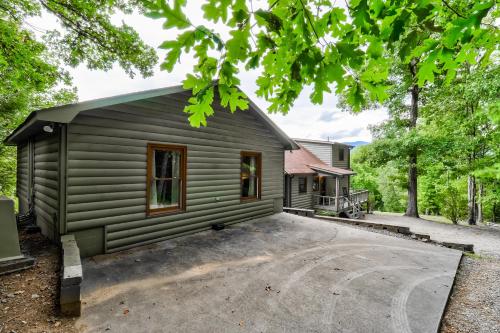 Buck Moon Cabin