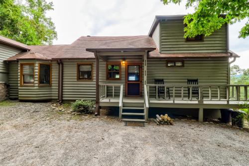 Buck Moon Cabin