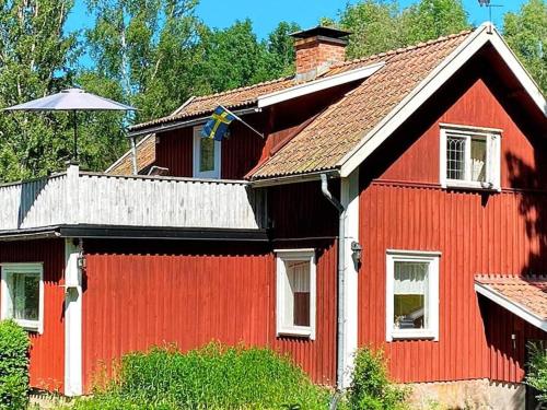 6 person holiday home in RJ NG - Årjäng