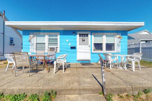 Beach Bungalow in Seabrook, USA