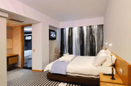 Suite, junior
