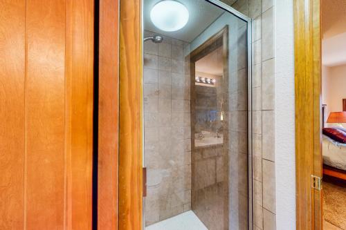 102 Morningstar Circle