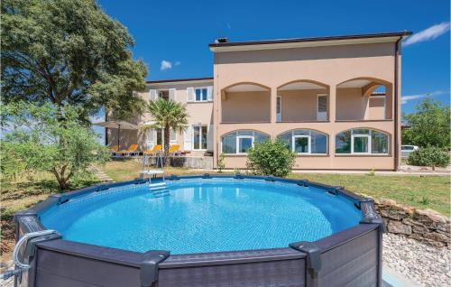  Two-Bedroom Holiday Home in Labin in 52220 Labin