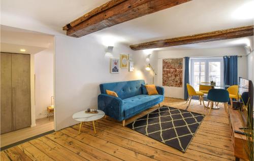 1 Bedroom Romantic Apartment In Genova, Janov