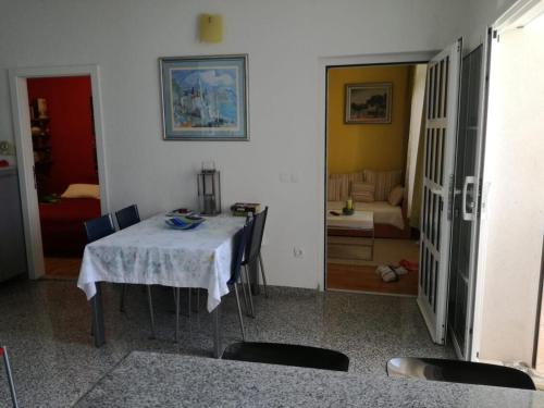 Apartments by the sea Drasnice Makarska - 6652 - image 6