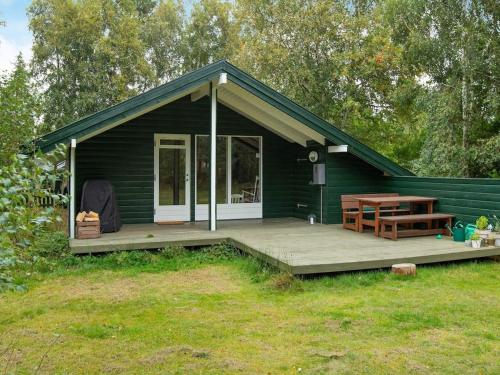  4 person holiday home in V ggerl se in Bøtø By