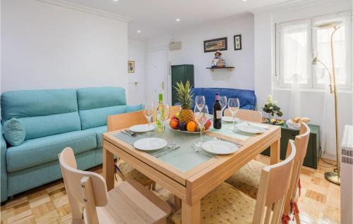  Beautiful apartment in Oviedo with 2 Bedrooms and WiFi in Oviedo