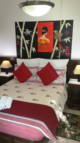 Standard Double Room image 3