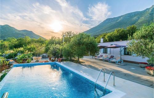Nice Home In Vrgorac With 1 Bedrooms, Wifi And Heated Swimming Pool