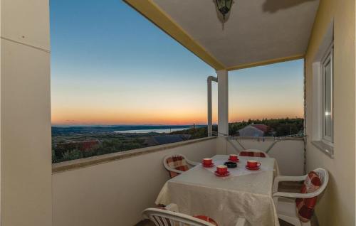  Apartment Razanac 34, Unterkunft in Podvršje