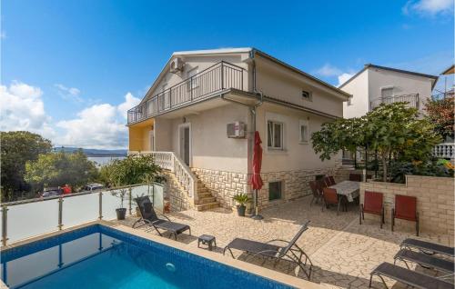 Awesome Home In Crikvenica With House Sea View - Crikvenica