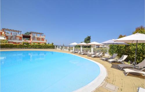 . Nice apartment in Pizzo with 1 Bedrooms, WiFi and Outdoor swimming pool