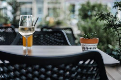 Hotel Café Restaurant Abina - image 11