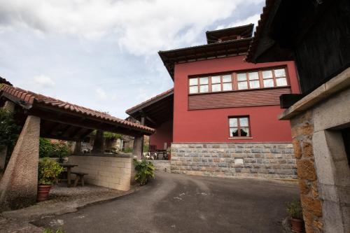  Casa Vacacional Miyares in 33556 La Estrada