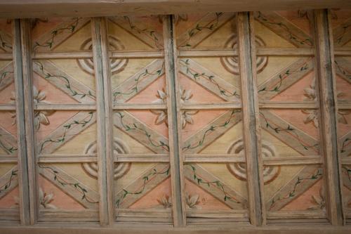 Little Queen Suite - image 4