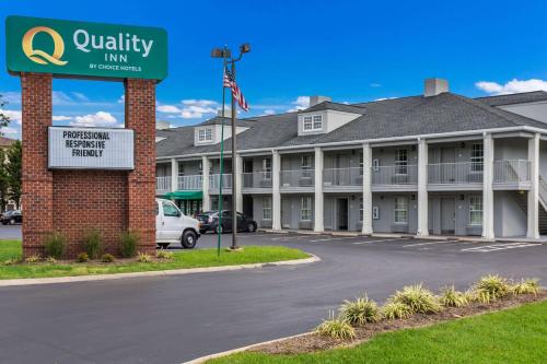 Quality Inn Gallatin-Nashville Metro