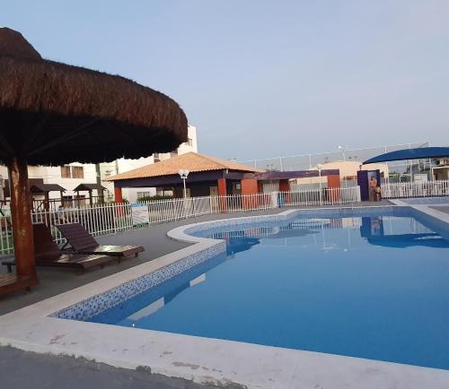. APARTAMENTO CONFORTAVEL em Petrolina 2 quartos com ar cond e Wi-Fi 300MB