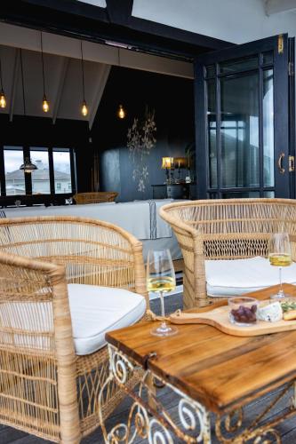 Villa Le Roc Kleinmond Accommodation in Kleinmondas