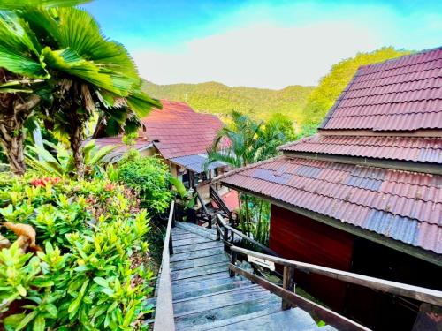 Baan Laanta Resort & Spa