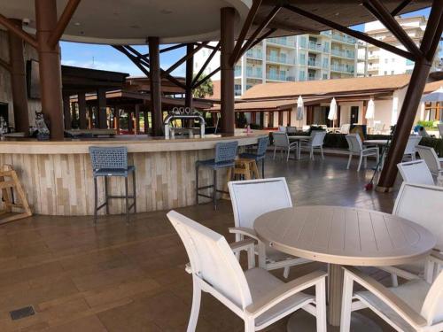 餐廳, Alquiler vacacional Apartamento en Playa Escondida Resort & Marina En el mar Caribe in 瑪麗亞奇基塔