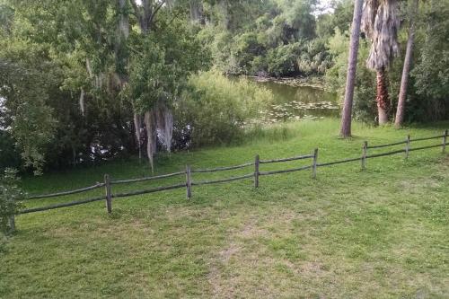 Tampa Lakehouse II 2 bedroom and 2 bathroom in Tampa, USA