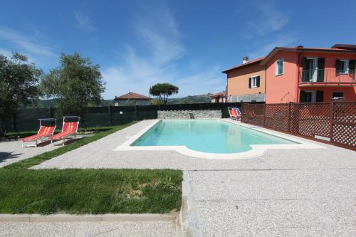 Peldbaseins, Casa vacanze La Fonda in Santo Stefano Di Magra