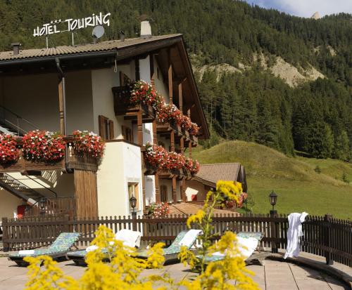 Hotel Touring - image 8