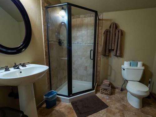 Shadow Mountain Villa - image 10