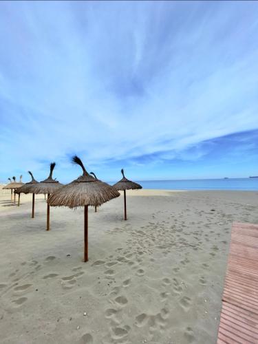 playa, Holiday studio apartment near the beach and city centre in Gibraltar