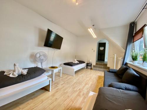 3-Zimmer Haus 85qm mit Balkon bis zu 8 Personen