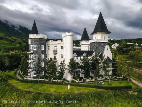 The Castell Khao Kho At Bluesky By TanTen