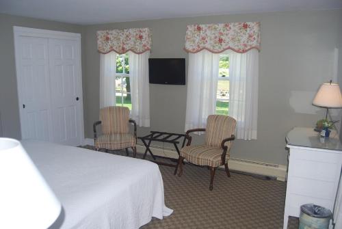 Dockside Guest Quarters Dockside Guest Quarters