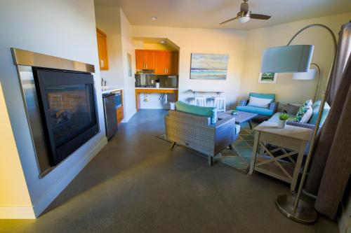 Baywood Inn Bed & Breakfast – Baywood-Los Osos, CA