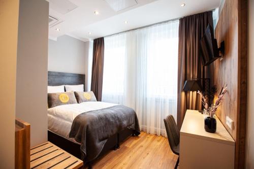2 twin beds