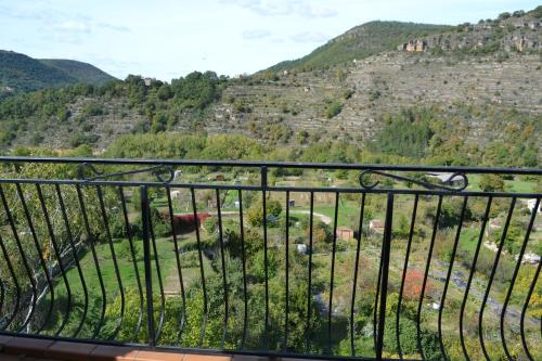 Jolie maisonnette avec belle vue. Refaite à neuf gîte à louer Saint-Rome-de-Tarn