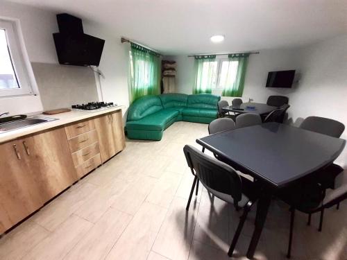 Pensiunea Casa Alba in Beclean