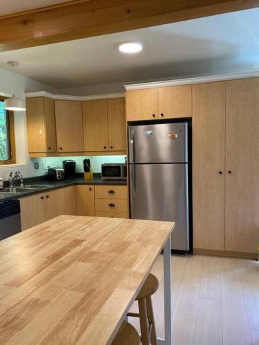 廚房, Chalet «L'Autrichien» de Charlevoix in 小里維爾-聖弗朗科斯 (QC)
