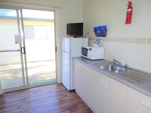 Moonta Bay Cabins - Cabin 3