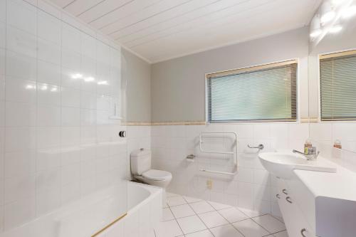 Garden Grove - Taupō Holiday Home - image 4