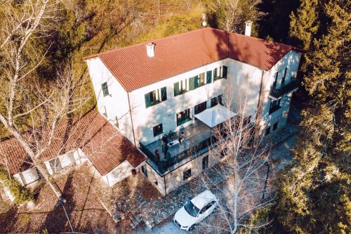 Peares Center Chalet, Carballedo