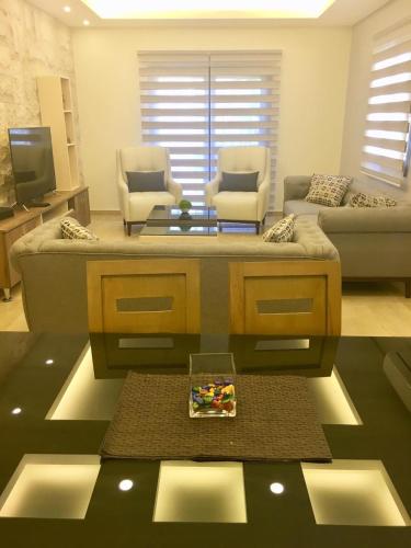 Elite Residence - Furnished Apartments in عاليه