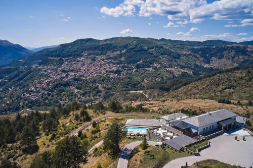 324240702 Grand Forest Metsovo - Leading Hotels of the World