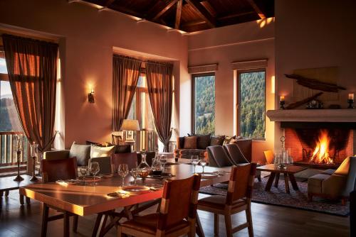레스토랑, Grand Forest Metsovo - Leading Hotels of the World in 멧소보