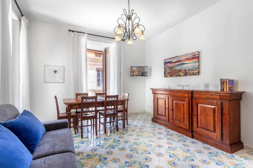 One-Bedroom Apartment image 7