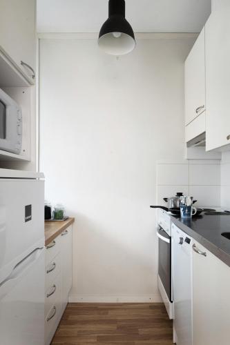 Trendy Nordic Studio by Tram Stop, Helsinki (foto 7)