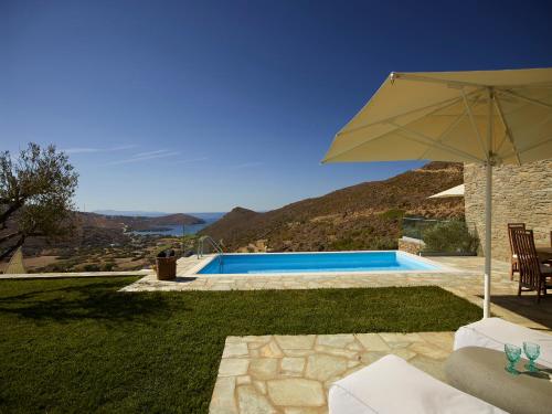 Heliades Villas Suite with private pool, Andro (foto 4)